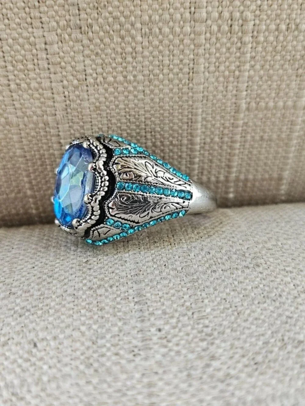 Turkish Style Men Ring Blue Crystal Centered Fashion Jewelry Size 10 New
